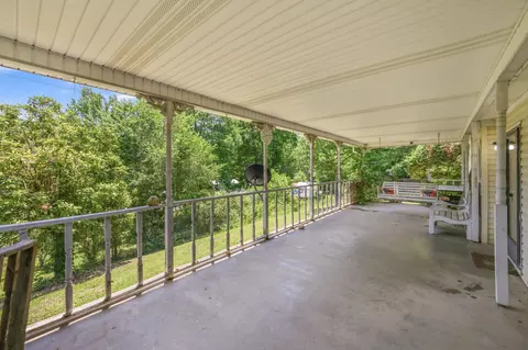 14318 Highway 438 W, Linden, TN 37096