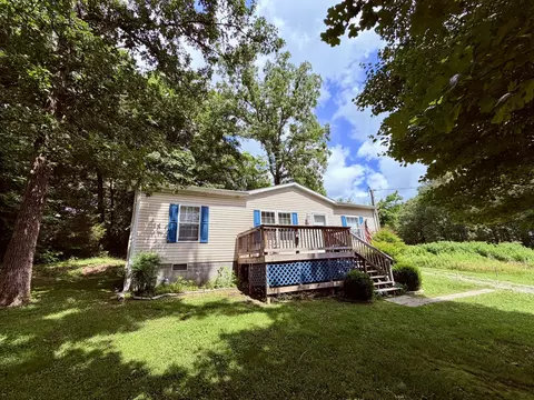 135 Spring Rd, Morrison, TN 37357