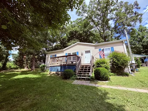 135 Spring Rd, Morrison, TN 37357 photo 2
