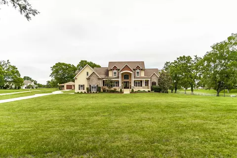 835 Douglas Bend Rd, Gallatin, TN 37066
