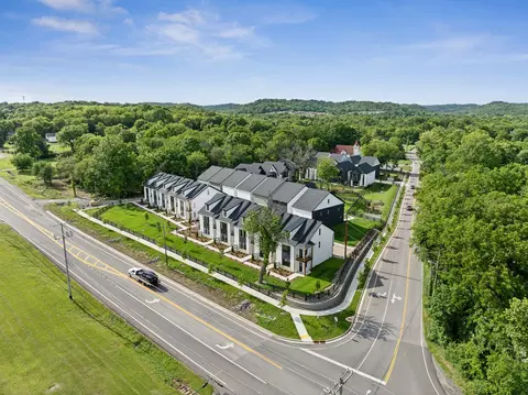 340 Sophia Rain Dr, Nashville, TN 37218
