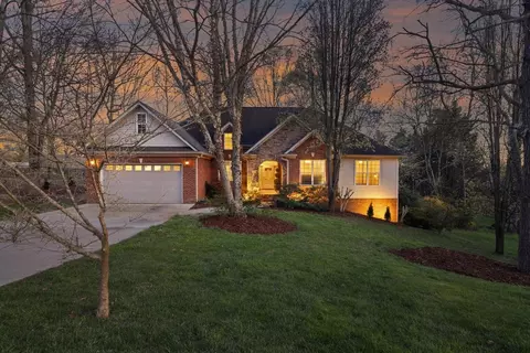 7187 Homestead Cir, Hixson, TN 37343