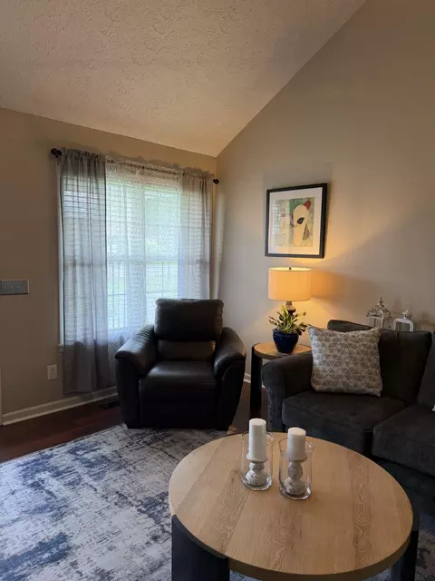 Living - 67 Eldon Dr, Manchester, TN 37355 photo 6 of 6