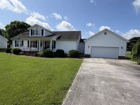 Exterior - 67 Eldon Dr, Manchester, TN 37355 photo 3 of 10