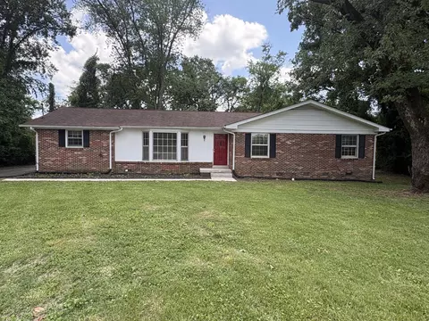 1214 Glaze Ct, Murfreesboro, TN 37130
