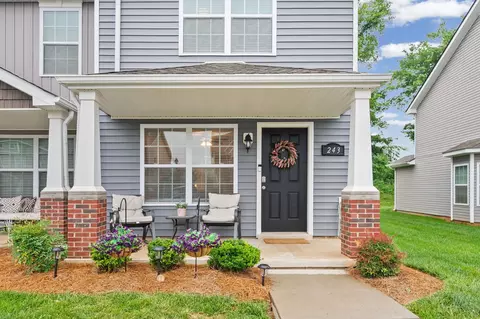 243 Alexander Blvd, Clarksville, TN 37040