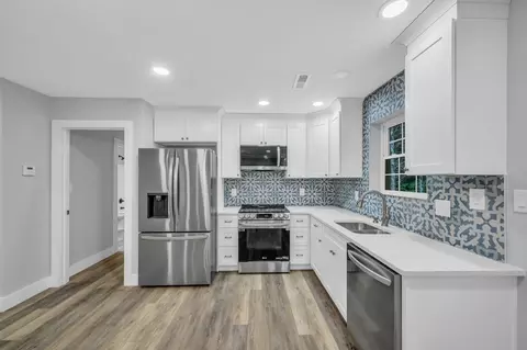 Kitchen - 1217 Nelson Rd, Dickson, TN 37055 photo 7 of 7