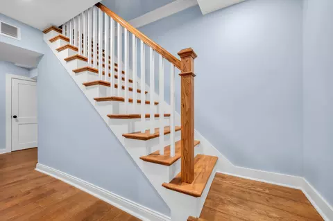 Entry Way - 1217 Nelson Rd, Dickson, TN 37055 photo 1 of 3