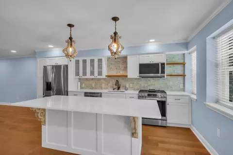 Kitchen - 1217 Nelson Rd, Dickson, TN 37055 photo 3 of 7