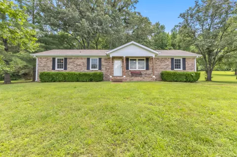 234 Hickory Dr, Kingston Springs, TN 37082
