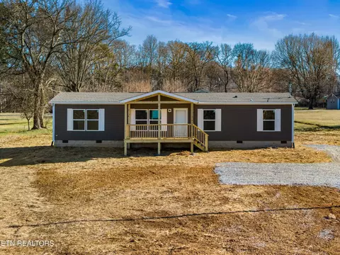 627 Mcghee St, Madisonville, TN 37354