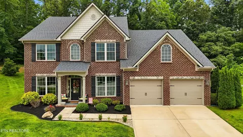 12534 Cotton Blossom Ln, Knoxville, TN 37934