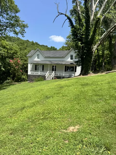 97 Mcclures Bend Ln, Carthage, TN 37030