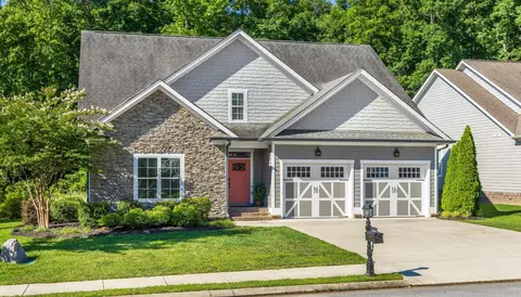 9458 Silver Stone Ln, Ooltewah, TN 37363