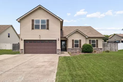 120 Farmbrook Ct, Murfreesboro, TN 37128