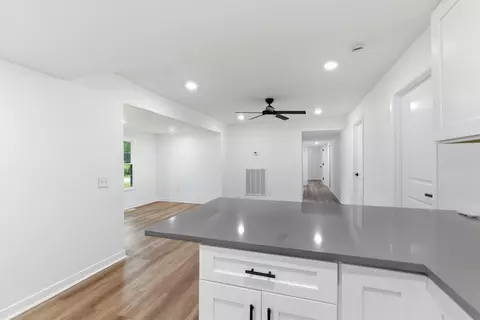 4321 Valley Grove Dr, Hermitage, TN 37076