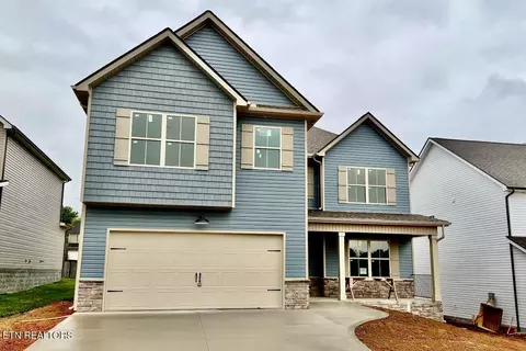 8918 Queensdale Ln, Knoxville, TN 37924