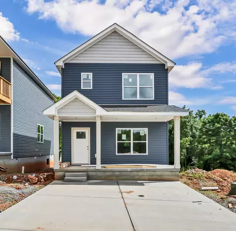 30 Dixon Dr, Clarksville, TN 37040
