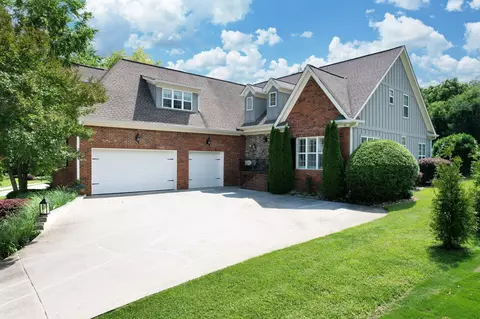 7345 Splendid View Dr, Ooltewah, TN 37363