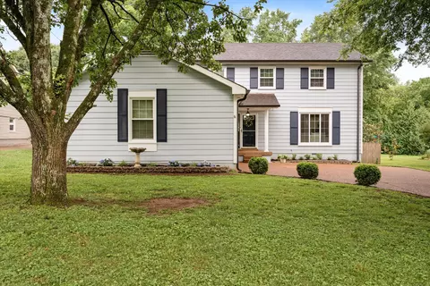 6940 Stone Creek Rd, Nashville, TN 37221