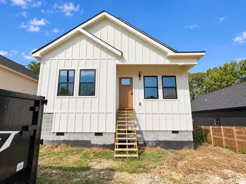 909 N Chamberlain Ave, Chattanooga, TN 37406