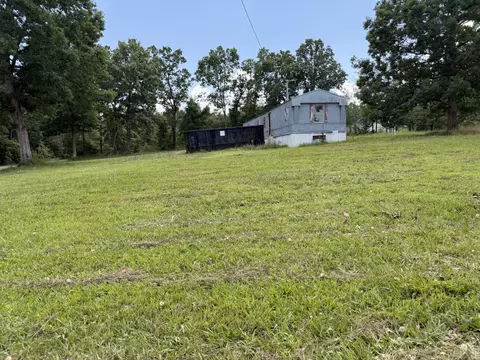 308 Mount View Dr, Hohenwald, TN 38462
