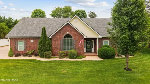 7030 Wyndham Pointe Ln, Knoxville, TN 37931