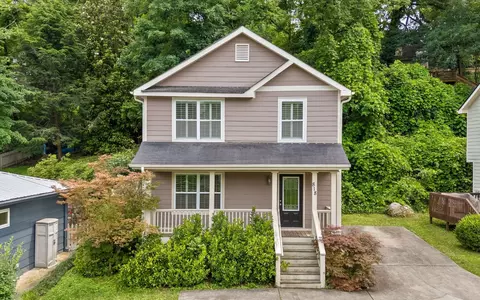 818 Dartmouth St, Chattanooga, TN 37405