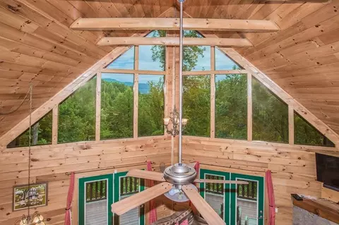 3303 Sugar Maple Loop, Sevierville, TN 37862 photo 5