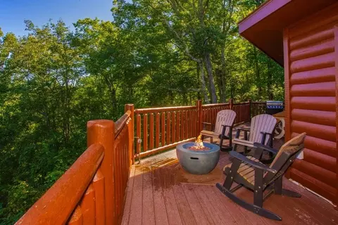3303 Sugar Maple Loop, Sevierville, TN 37862 photo 15