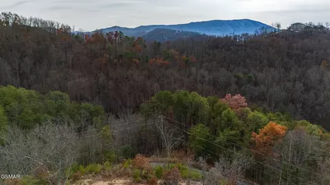 22 Trace Way, Sevierville, TN 37862