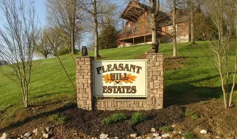 11 Pleasant Oaks, Sevierville, TN 37876