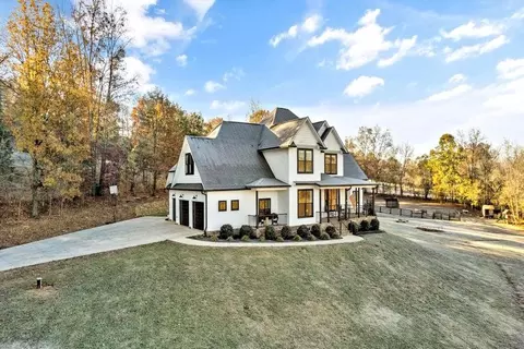 589 Loposser Hollow Rd, Seymour, TN 37865