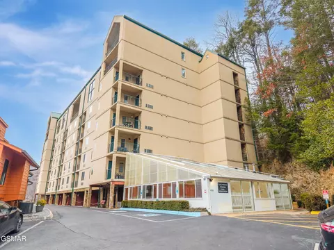 413 Baskins Creek Rd #U 603, Gatlinburg, TN 37738