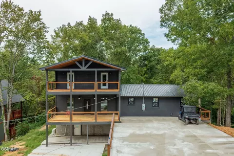 731 Timberlake Cir, Sevierville, TN 37876
