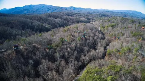 701703 School House Gap Rd, Sevierville, TN 37876
