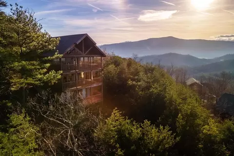 4529 Stackstone, Sevierville, TN 37862 photo 1