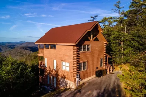 4529 Stackstone, Sevierville, TN 37862 photo 8