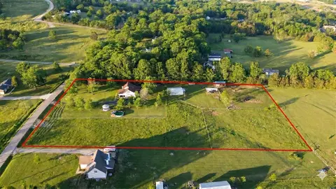 5205 SE Tater Peeler Rd, Lebanon, TN 37090