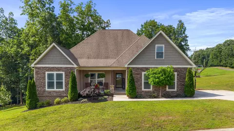 240 Lower Woods Trl NE, Cleveland, TN 37323