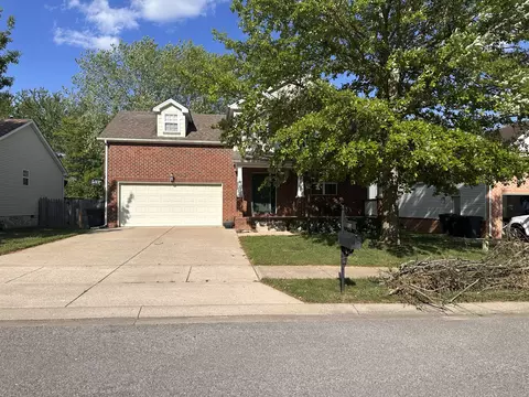 121 Vintage Cir, Hendersonville, TN 37075