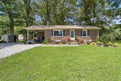 60 Andys Pl, Estill Springs, TN 37330