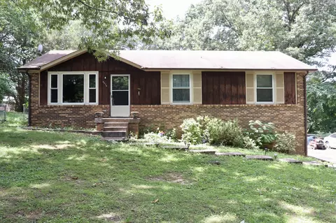 2274 Blakemore Dr, Clarksville, TN 37040
