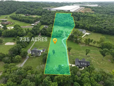 2740 Callis Rd, Lebanon, TN 37090