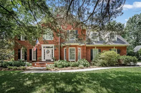 1310 White Oak Ln, Murfreesboro, TN 37130