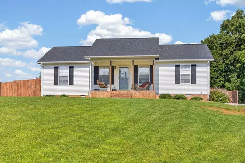 1959 Amber Meadows Rd, Cookeville, TN 38506