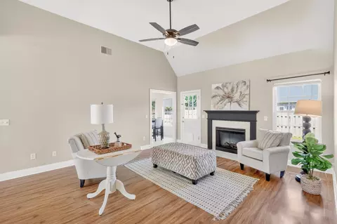 2626 Westhaven Dr, Murfreesboro, TN 37128