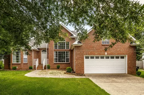 353 Remington Ave, Gallatin, TN 37066