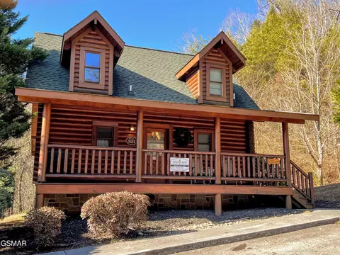 3131 Smoky Ridge Way, Sevierville, TN 37862