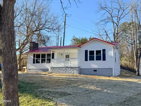 626 Sugar Loaf Rd, Seymour, TN 37865